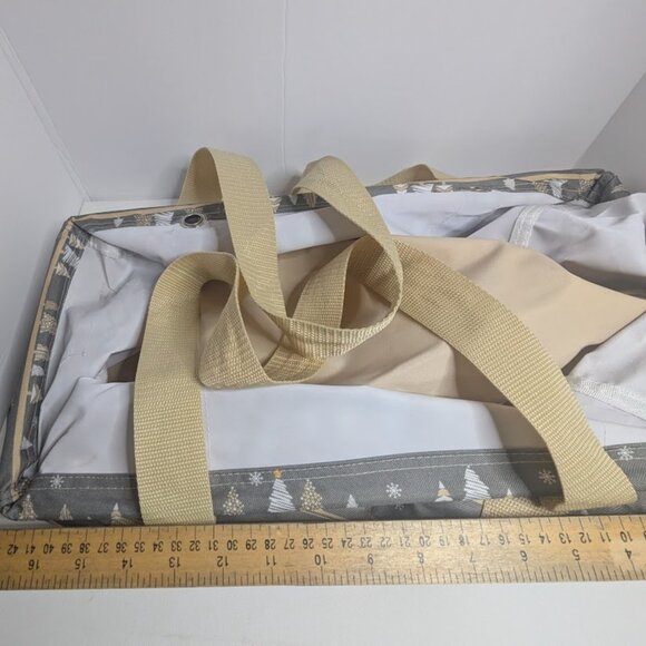 Thirty One Medium Utility Tote in Snowy Slopes Pattern Gray Tan Christmas Trees - Picture 3 of 11